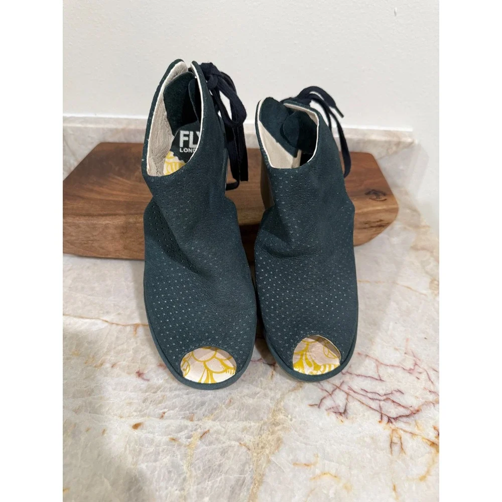FLY London Ypul Wedge Sandals Cupido Reef Green Leather EU 36 US 5.5-6